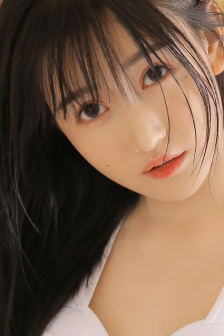 女人第一次一进去就出血